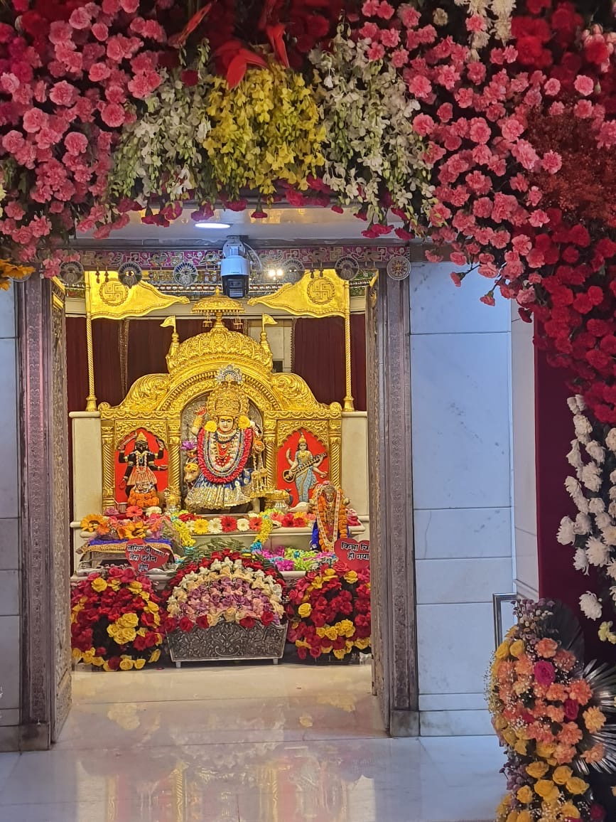 172a94b9-3d01-407a-9bad-d574737eeffe